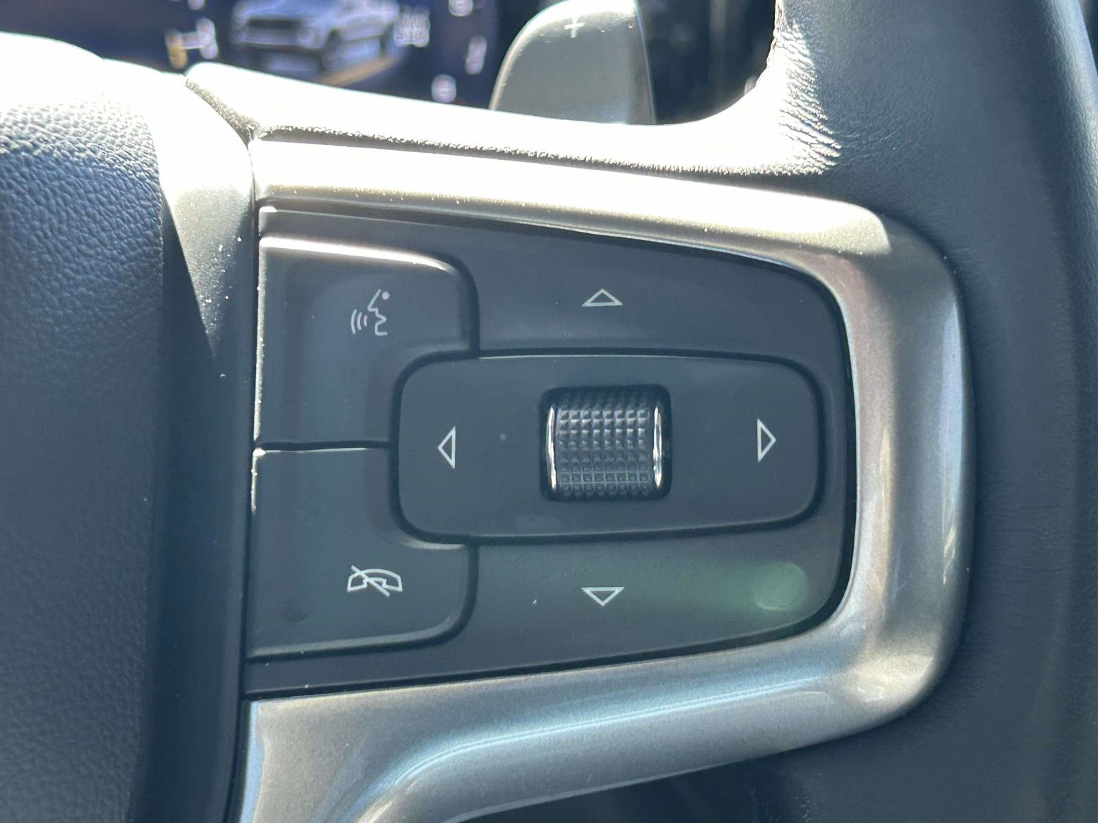 Used 2022 Chevrolet Silverado 1500 LT Trail Boss w/ LPO, Dark Essentials Package image 20