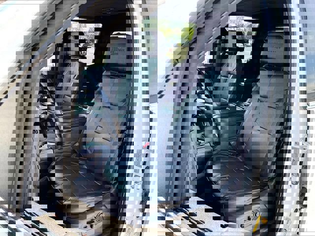 Used 2019 Chevrolet Silverado 1500 High Country w/ Technology Package image 10