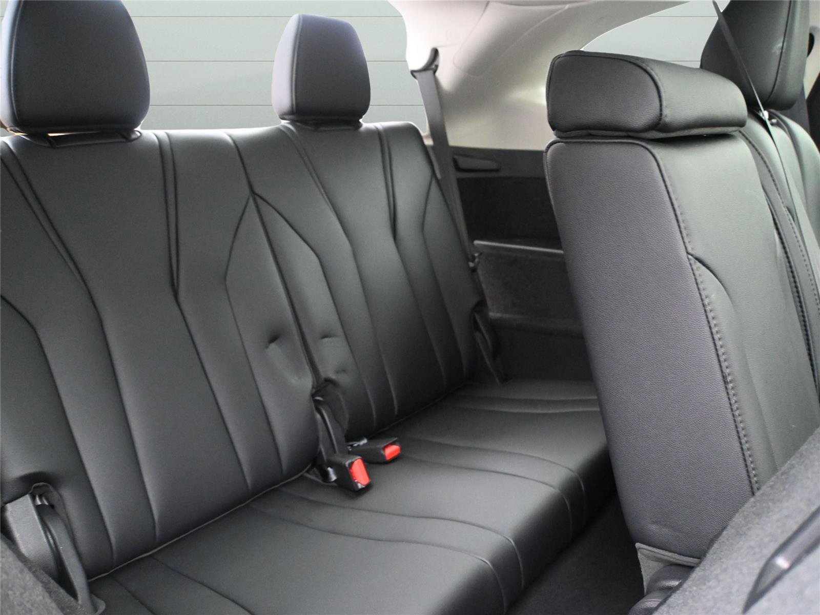 Certified 2023 Acura MDX SH-AWD image 22