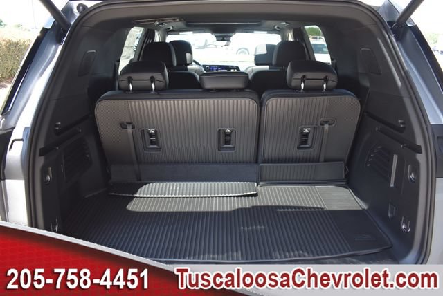 New 2027 Chevrolet Traverse LT w/ Sun and Wheel Package FWD image 10