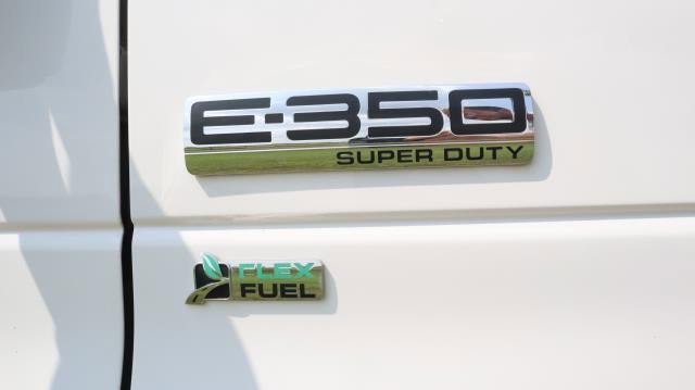 Used 2017 Ford E-350 and Econoline 350 Super Duty image 15