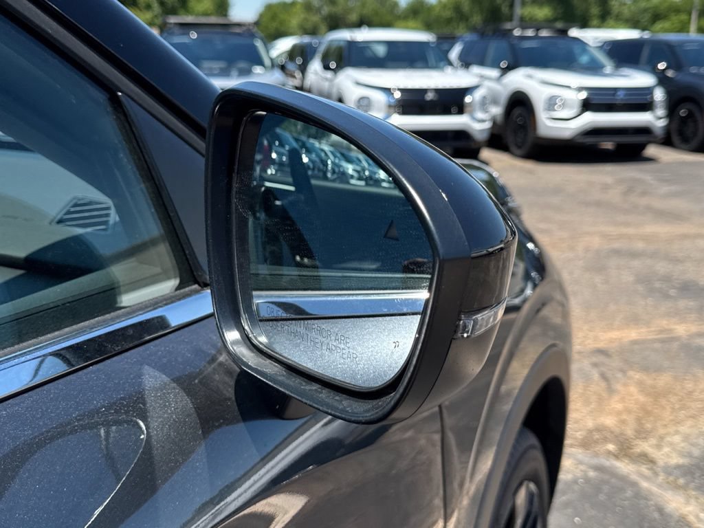 New 2026 Mitsubishi Outlander LE FWD image 41