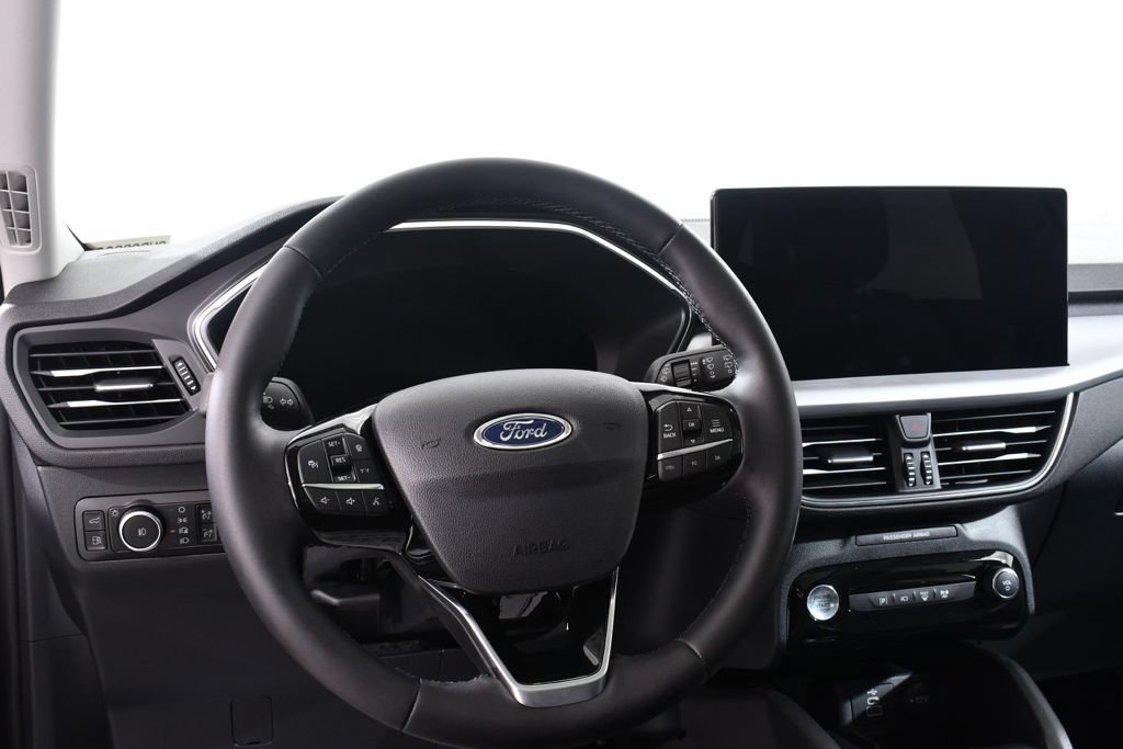 New 2025 Ford Escape SE w/ PHEV Premium Package FWD image 12
