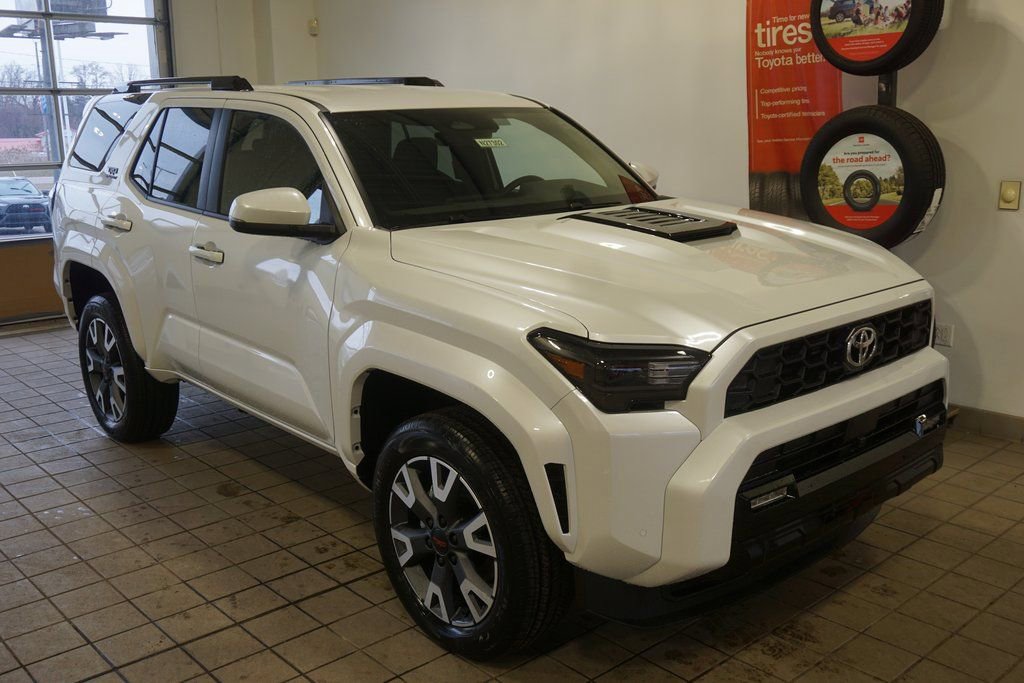 New 2026 Toyota 4Runner TRD Sport image 2
