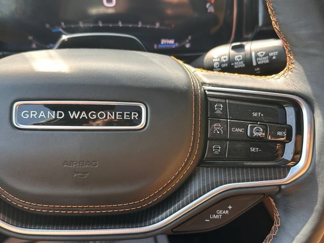 Used 2025 Jeep Grand Wagoneer Series III w/ Rear Seat Video Group 1 AWD/4WD image 24