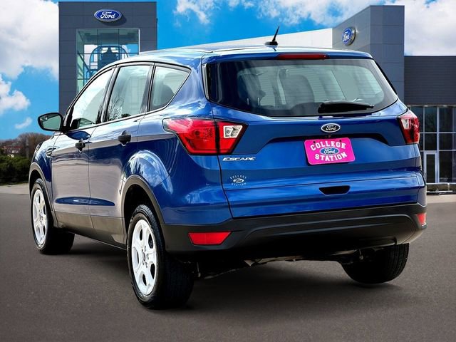 Certified 2019 Ford Escape S image 3