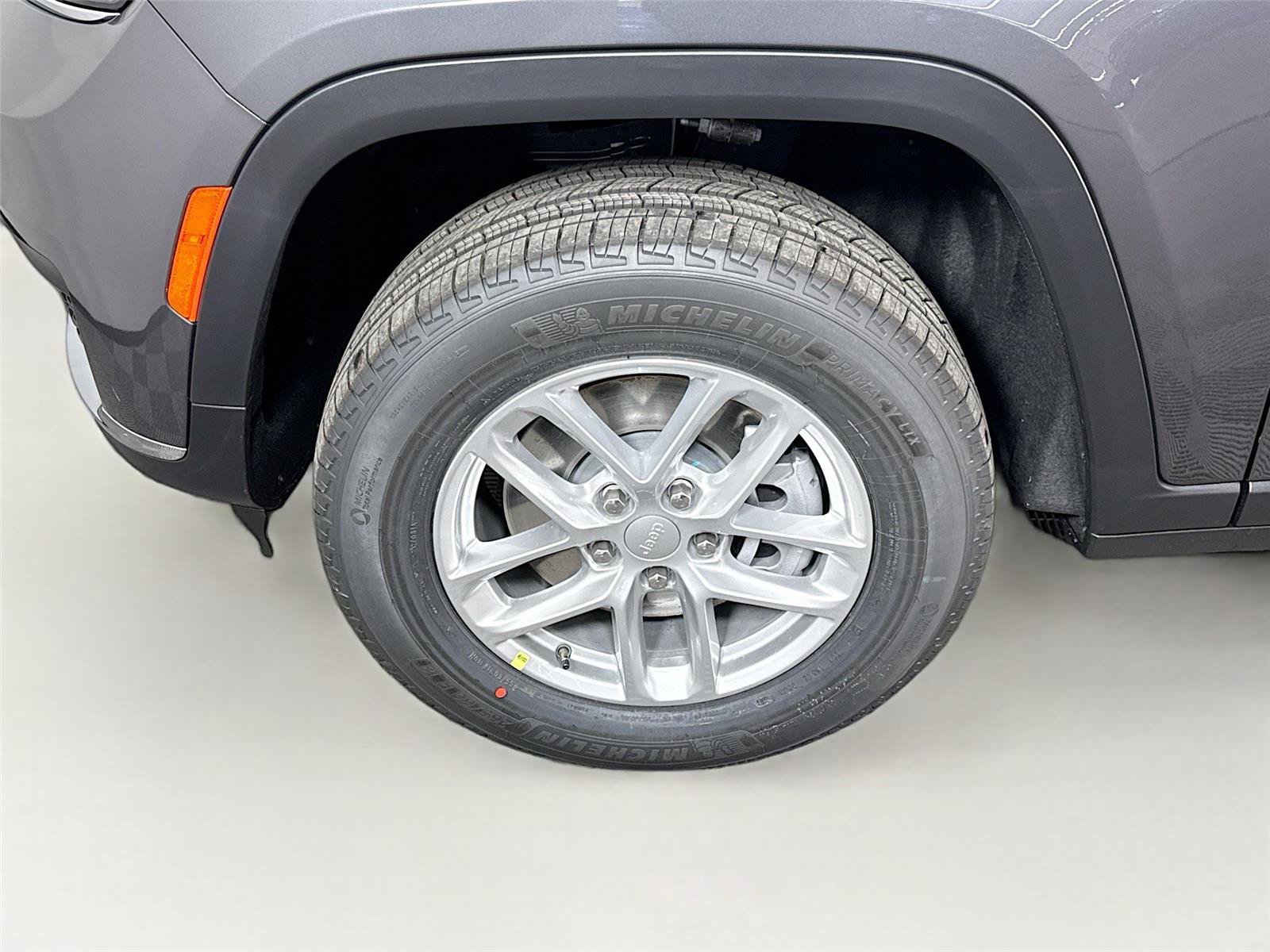 New 2026 Jeep Grand Cherokee L 4WD image 25