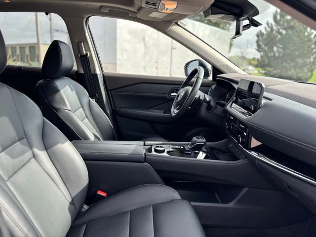 Used 2023 Nissan Rogue SL w/ SL Premium Package image 15