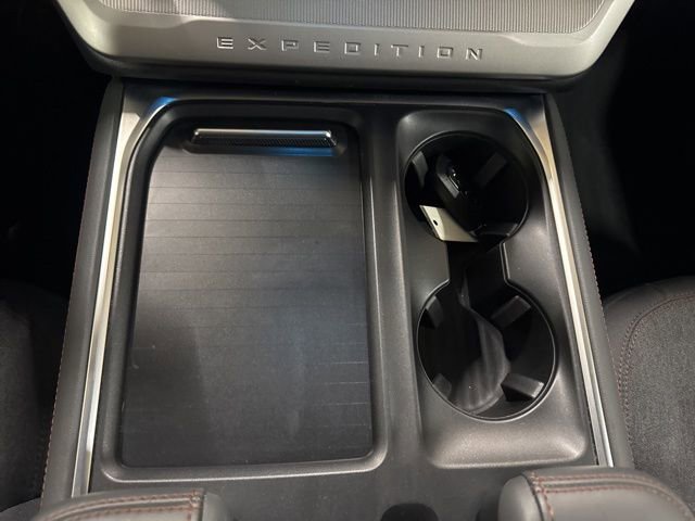 Used 2025 Ford Expedition Max Active image 37