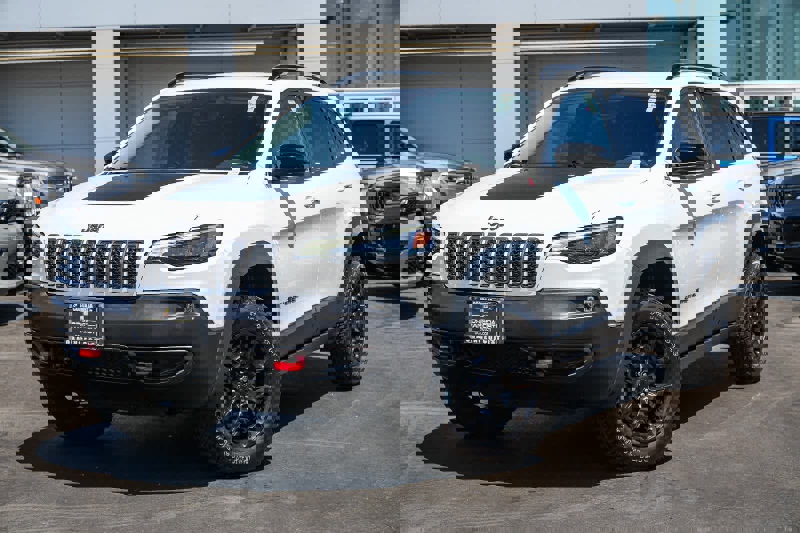Used 2022 Jeep Cherokee Trailhawk w/ Trailer Tow Group