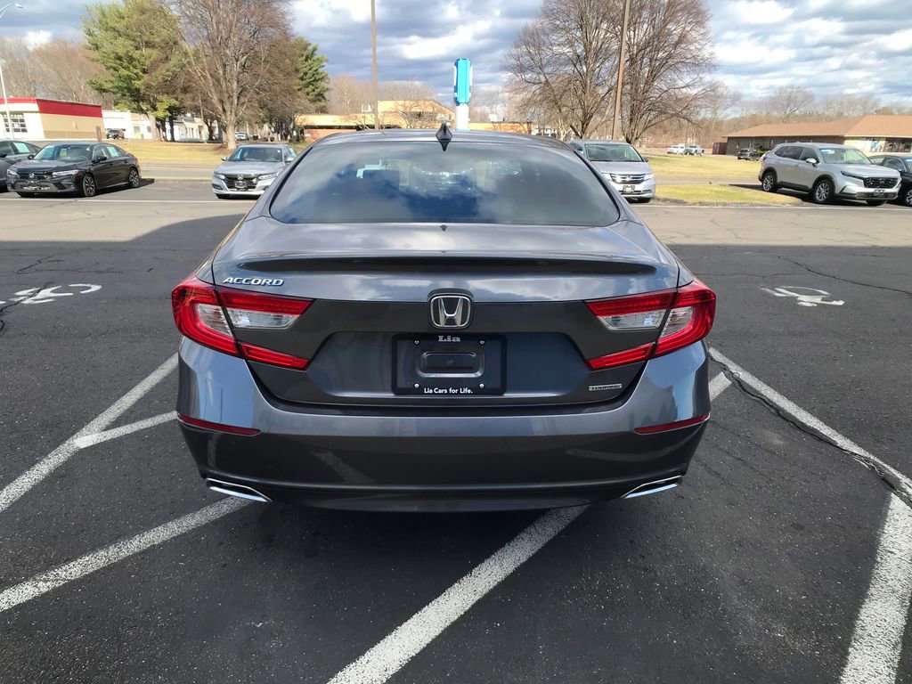 Used 2018 Honda Accord Touring image 13