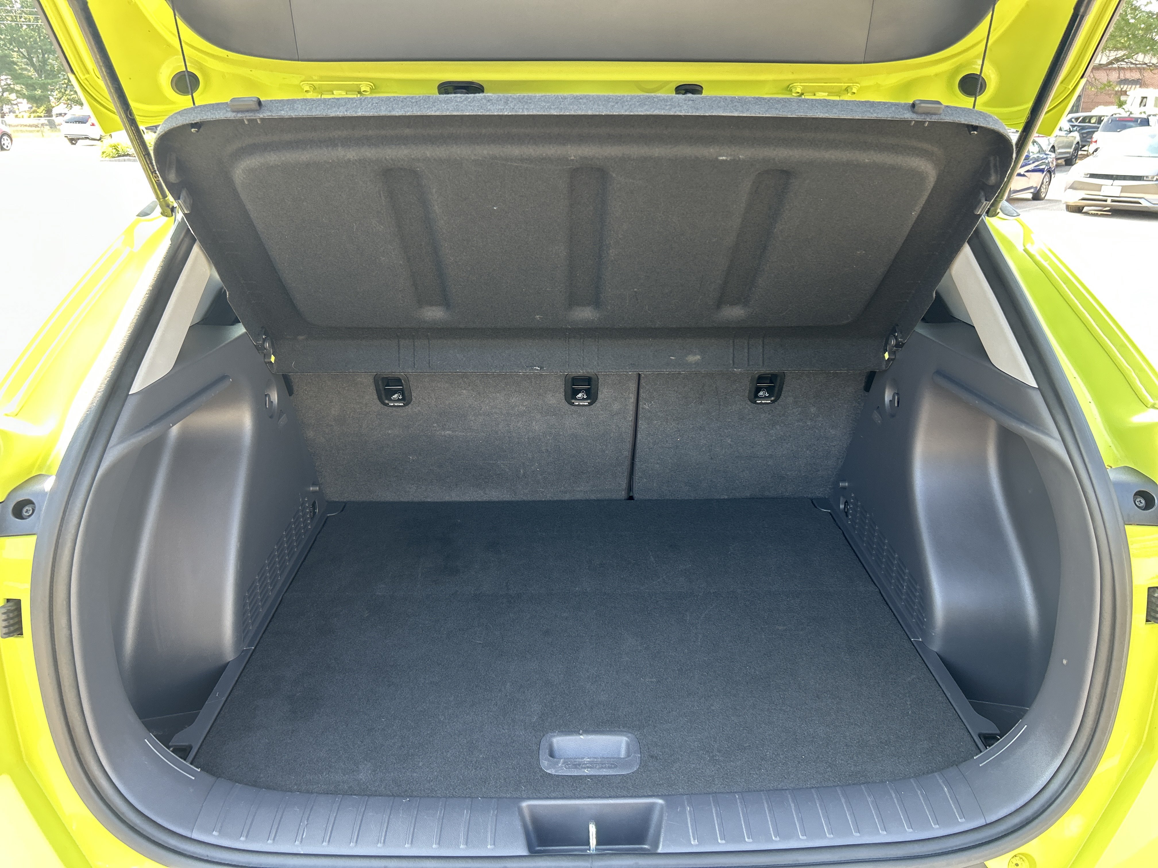 Certified 2025 Hyundai Kona SEL AWD/4WD image 17