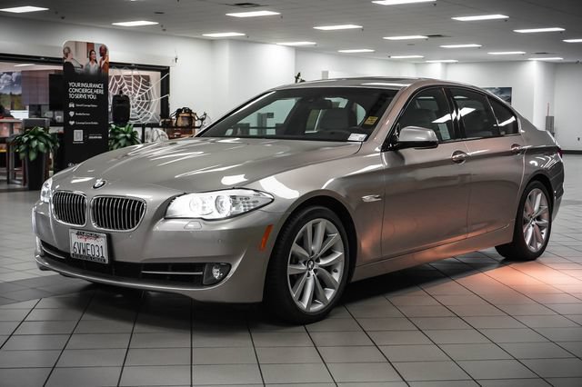 Used 2012 BMW 535i Sedan RWD image 3