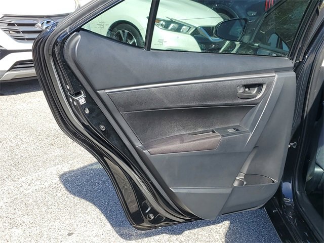 Used 2014 Toyota Corolla L image 12