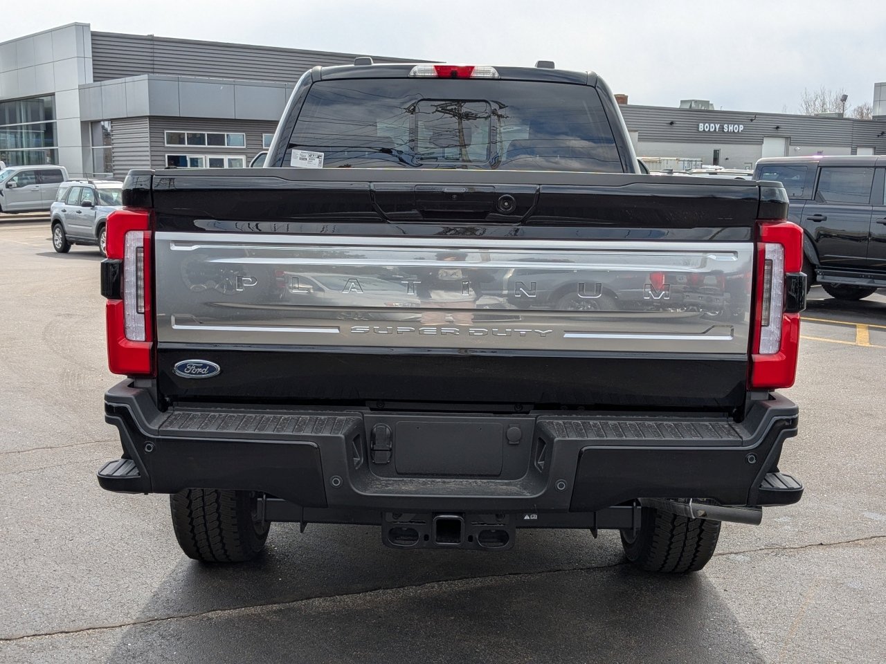 New 2026 Ford F250 Platinum w/ Platinum Plus Package image 5