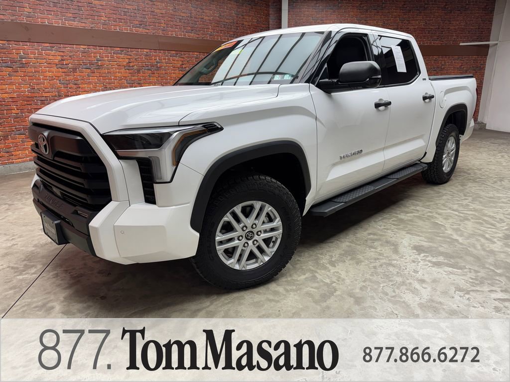 Used 2023 Toyota Tundra SR5 w/ SR5 Convenience Package AWD/4WD image 1