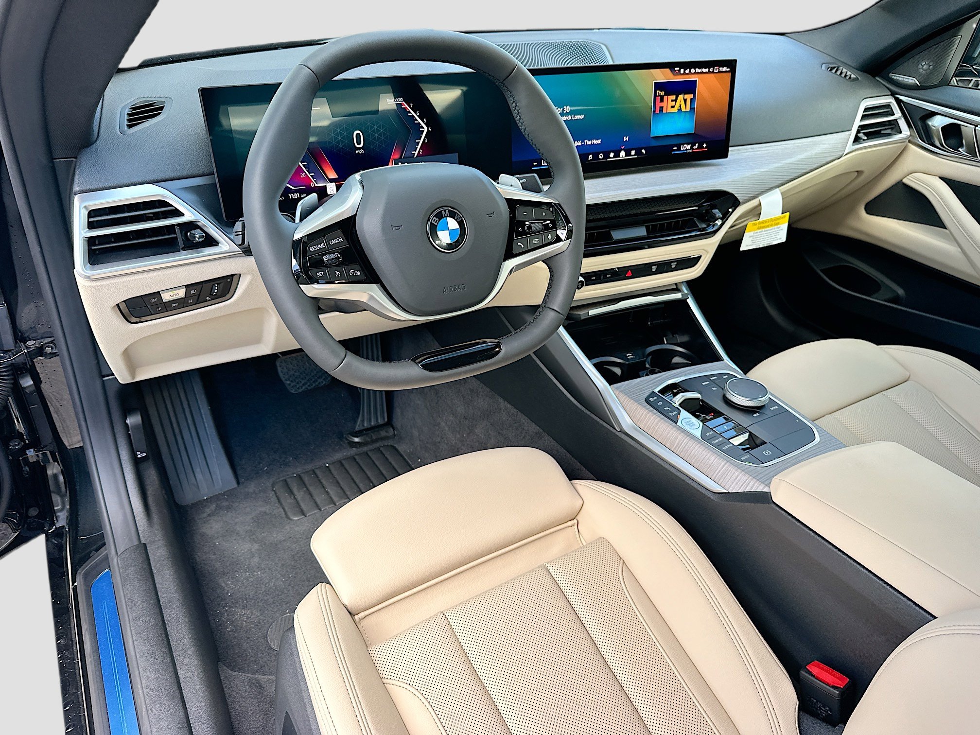 New 2026 BMW 430i Coupe w/ Parking Assistance Package RWD image 7