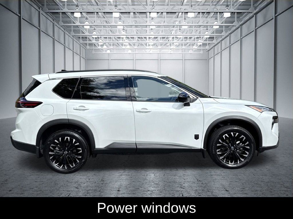 Certified 2026 Nissan Rogue Dark Armor FWD image 8