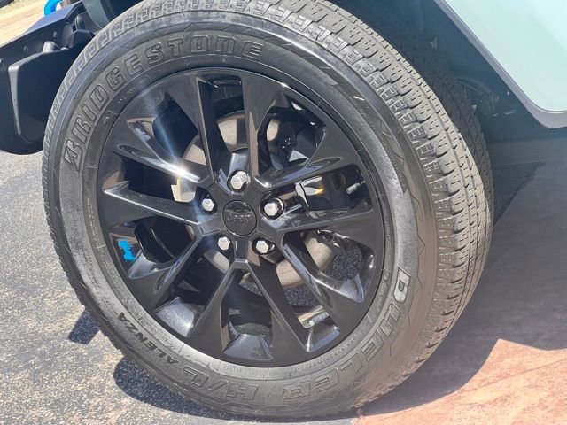 Used 2023 Jeep Wrangler Unlimited Sahara image 44