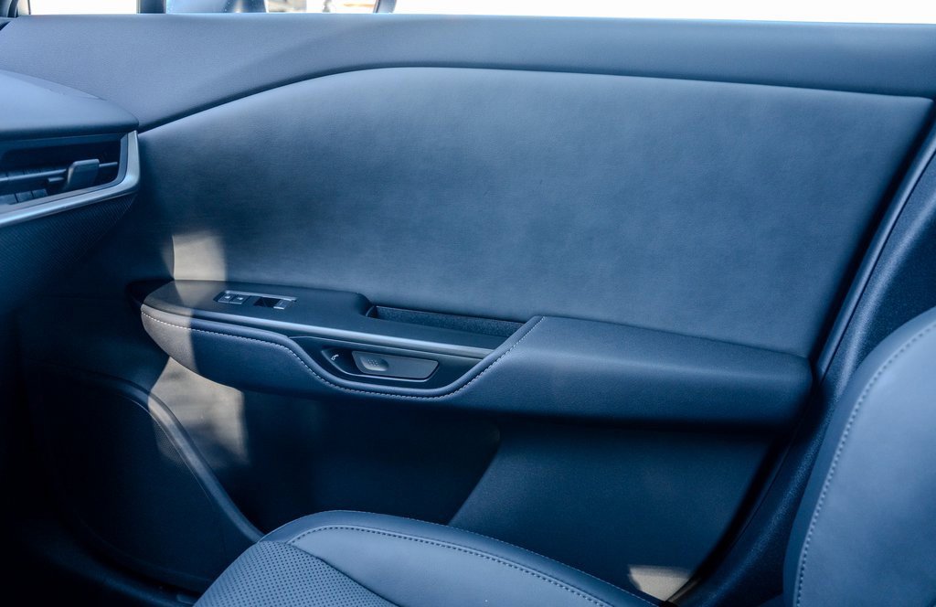 Used 2024 Lexus RZ 300e Premium w/ Accessory Package (Z1) image 13