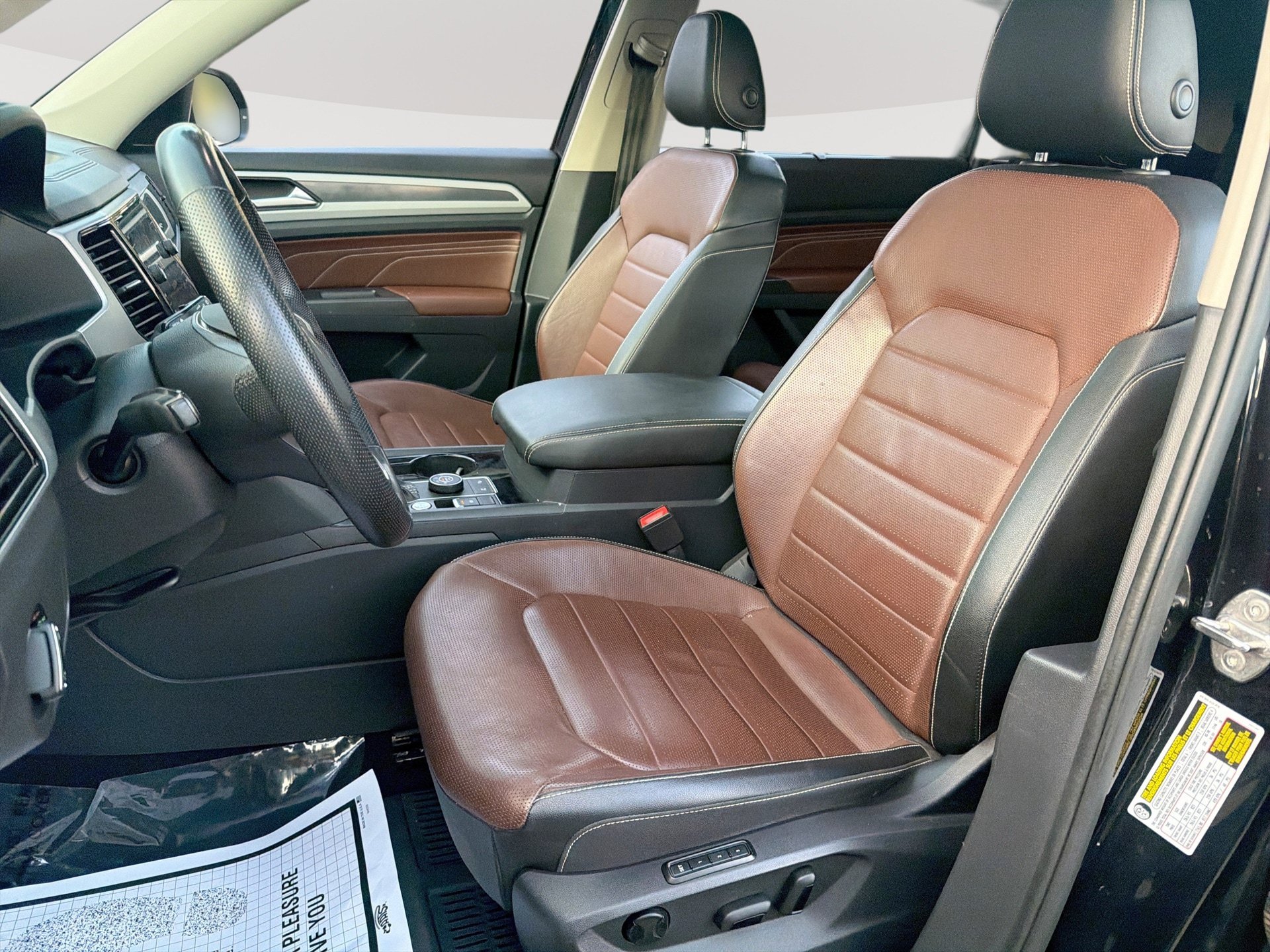Used 2023 Volkswagen Atlas SEL Premium AWD/4WD image 13