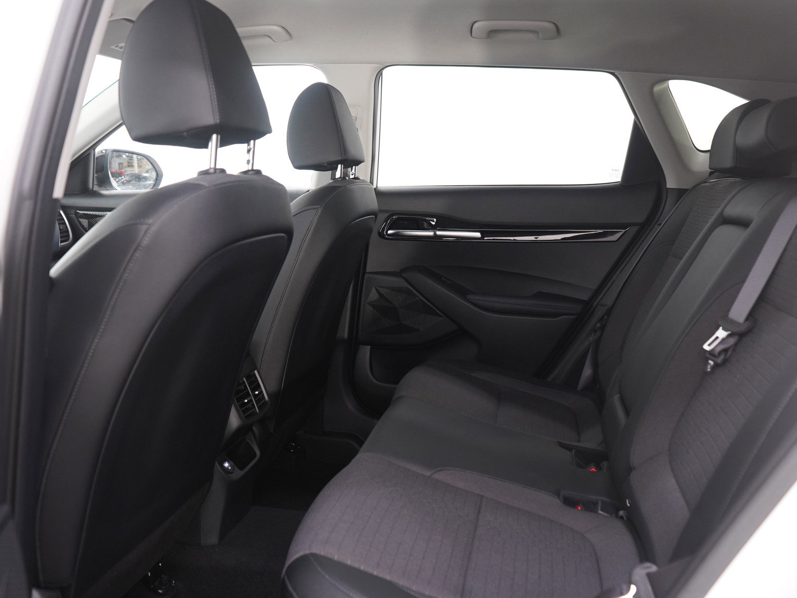 Used 2023 Kia Seltos Nightfall Edition image 20