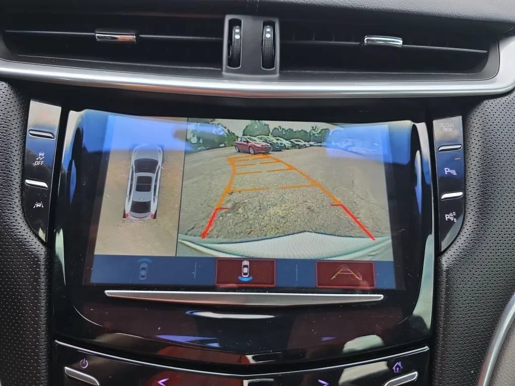 Used 2017 Cadillac XTS Luxury w/ Driver Awareness Package FWD image 32