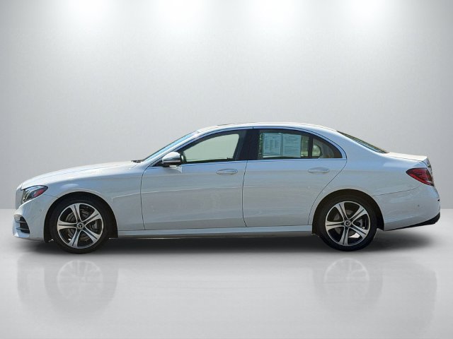 Used 2018 Mercedes-Benz E 300 4MATIC image 5