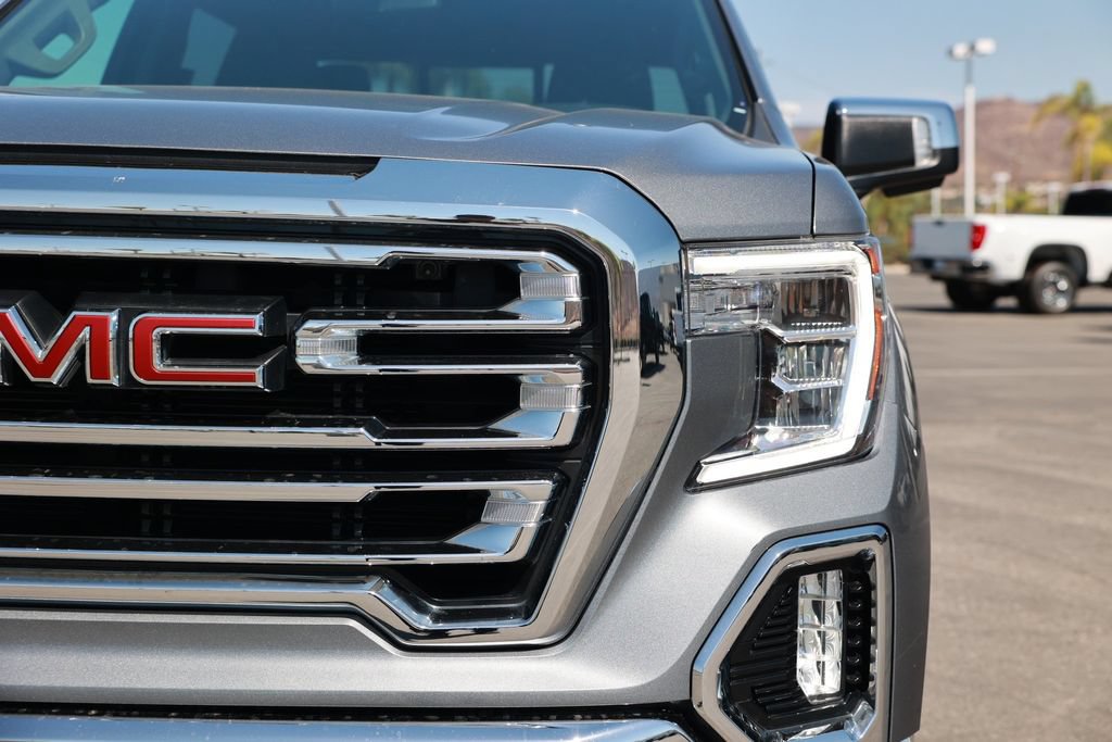 Used 2022 GMC Sierra 1500 SLT w/ SLT Premium Package AWD/4WD image 8