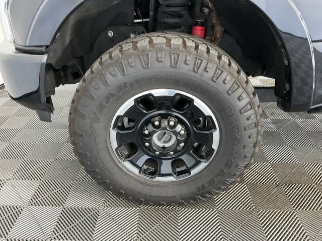 Used 2020 Ford F350 Platinum w/ Tremor Off-Road Package AWD/4WD image 7