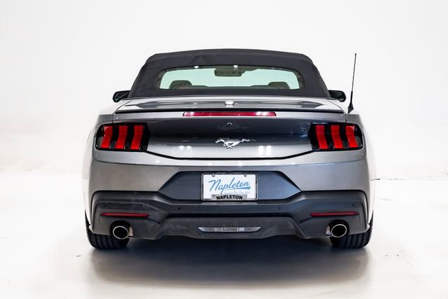 Used 2025 Ford Mustang Premium image 27