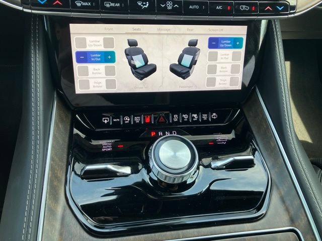 Used 2025 Jeep Grand Wagoneer 4WD w/ 8-Passenger Seating Package image 14