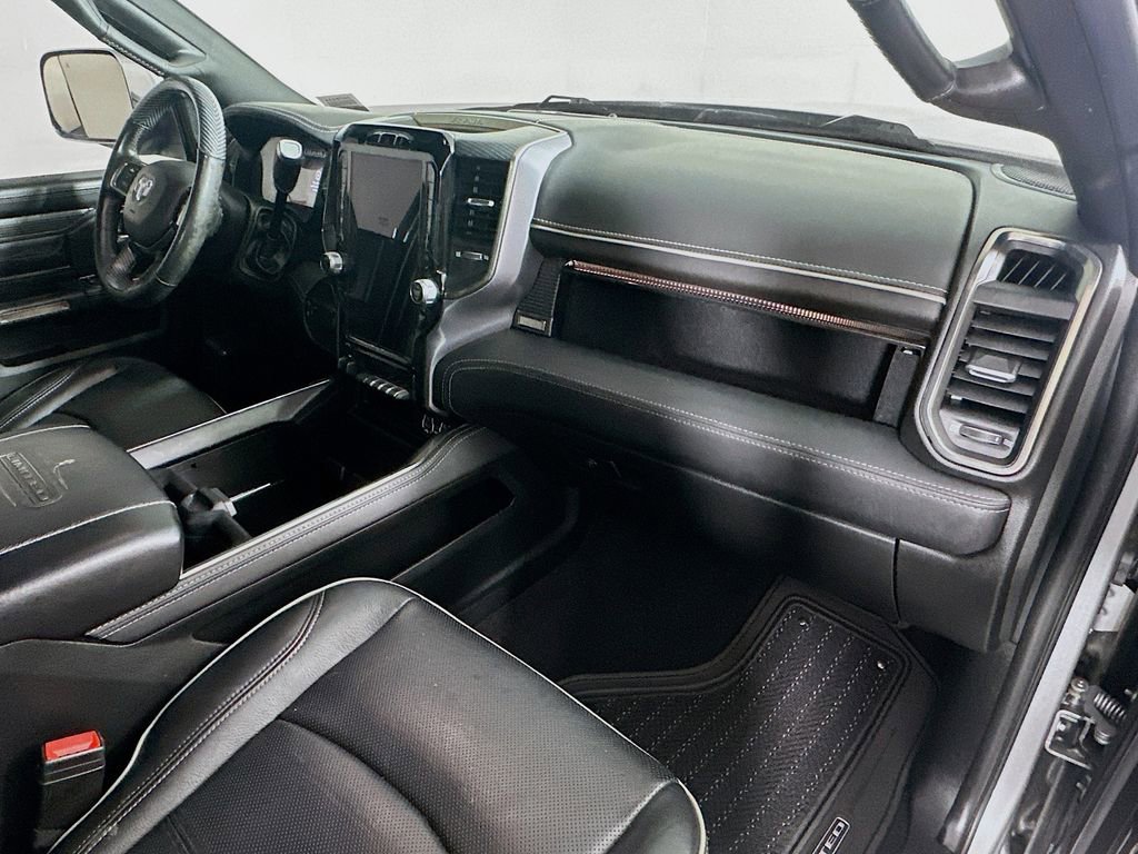 Used 2021 RAM 3500 Limited image 32