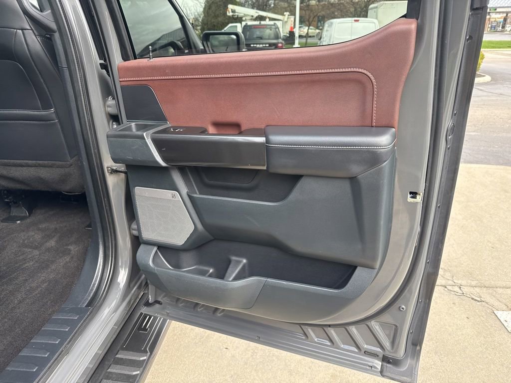 Used 2021 Ford F150 Lariat w/ Equipment Group 502A High image 37