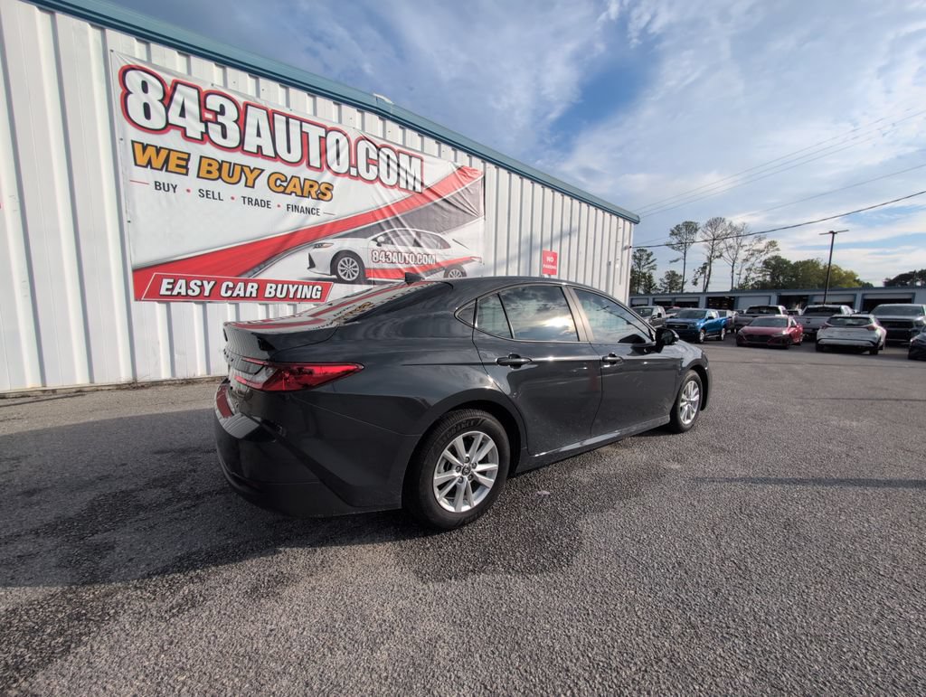 Used 2026 Toyota Camry LE FWD image 8