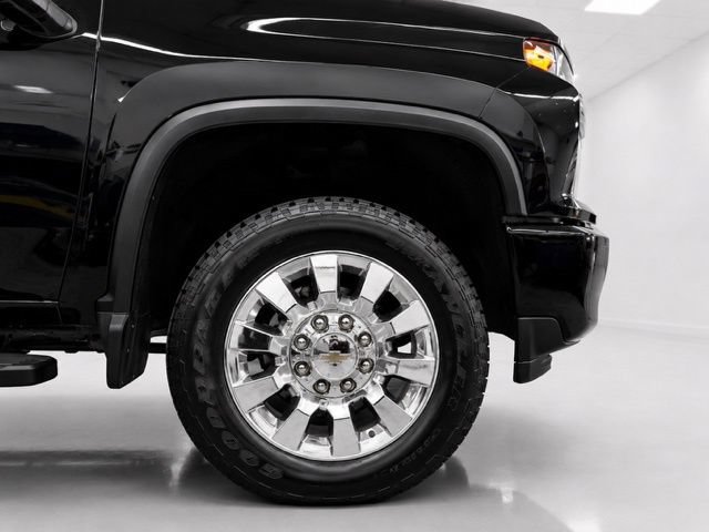 Used 2021 Chevrolet Silverado 3500 High Country w/ Z71 Off-Road Package AWD/4WD image 12