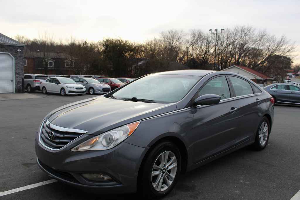 Used 2013 Hyundai Sonata GLS w/ Popular Equipment Pkg