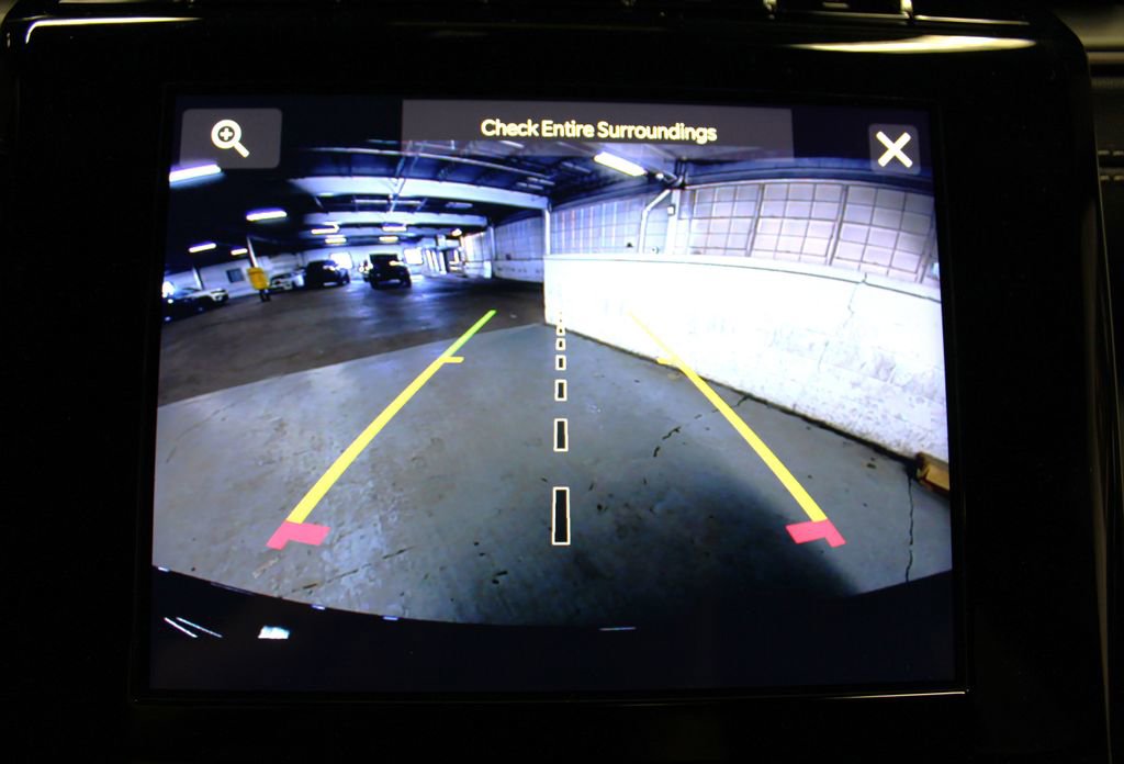 New 2025 Jeep Grand Cherokee Altitude image 17