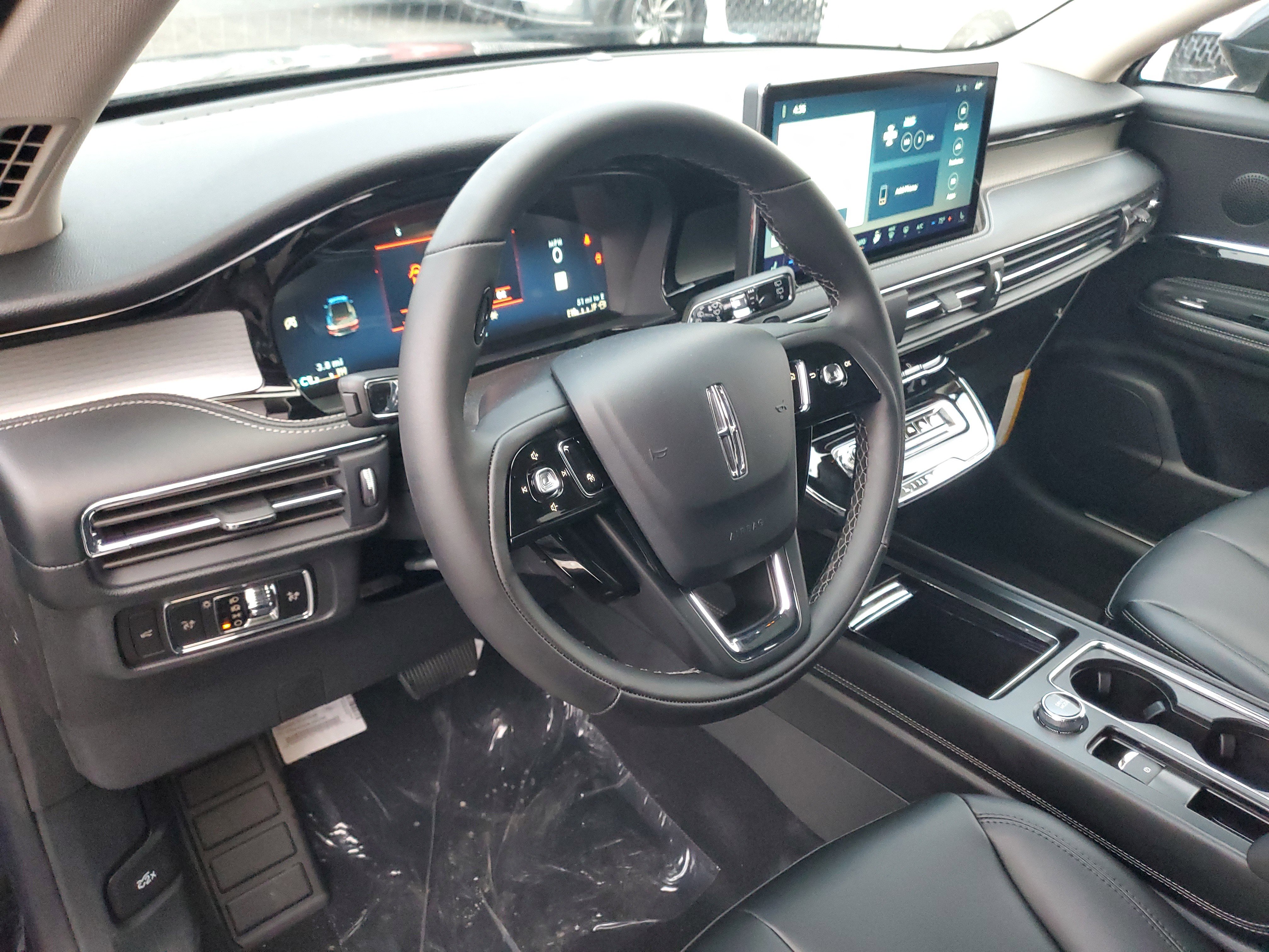 New 2026 Lincoln Corsair Premiere image 12