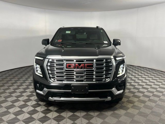 Used 2025 GMC Yukon XL Denali image 6
