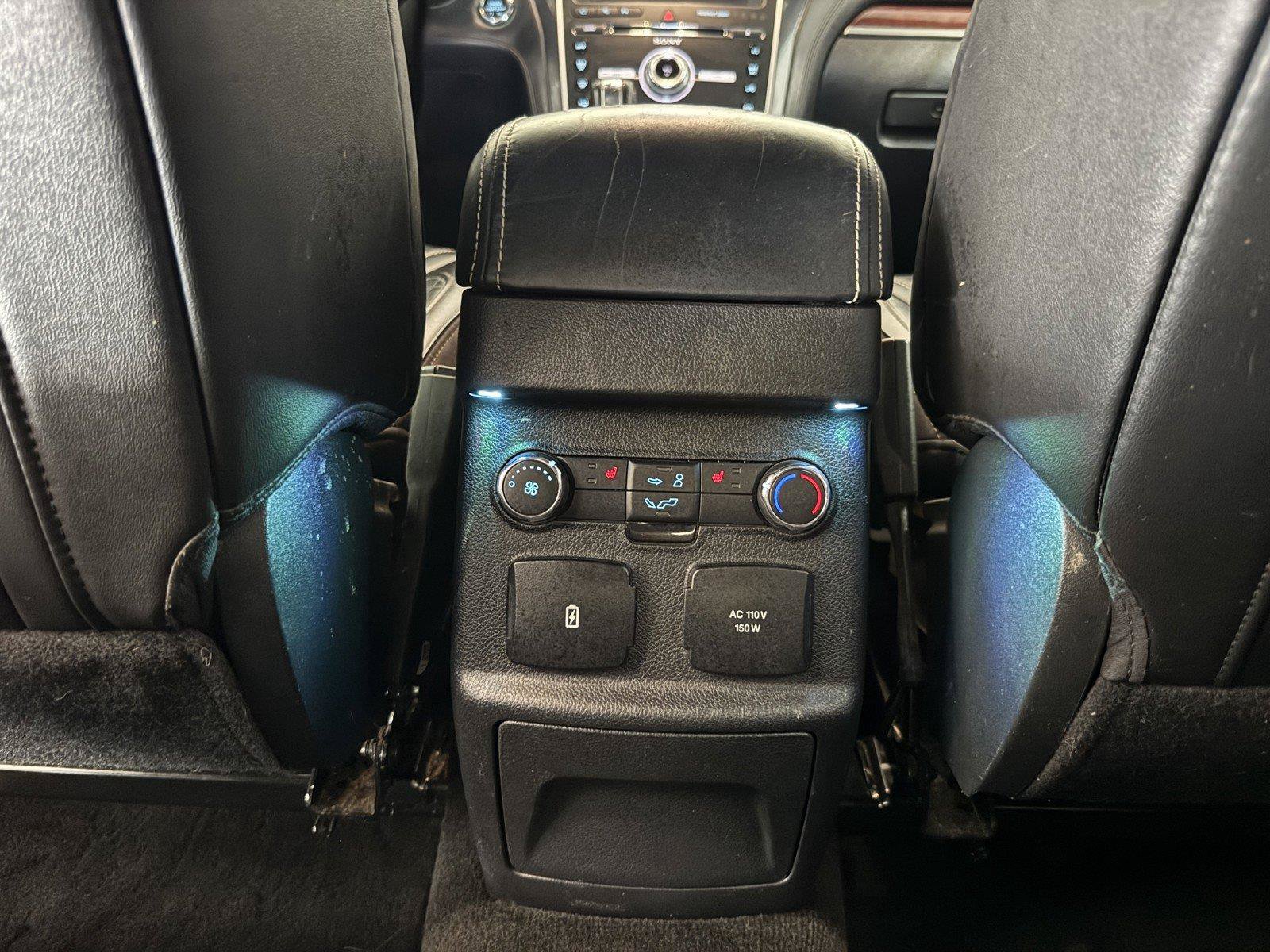 Used 2018 Ford Explorer Platinum AWD/4WD image 34