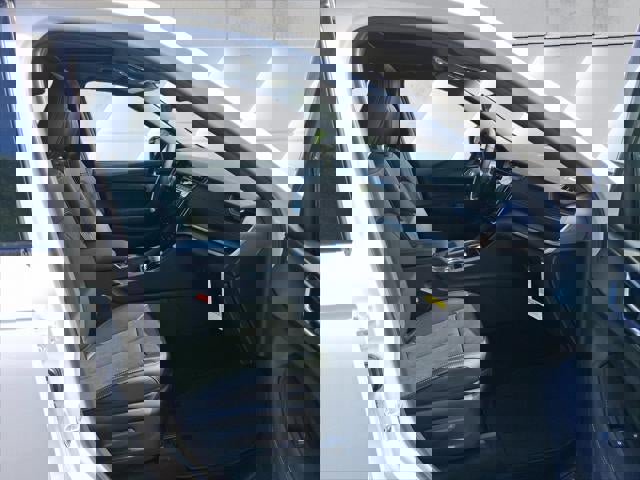 New 2025 Jeep Grand Cherokee Altitude image 33