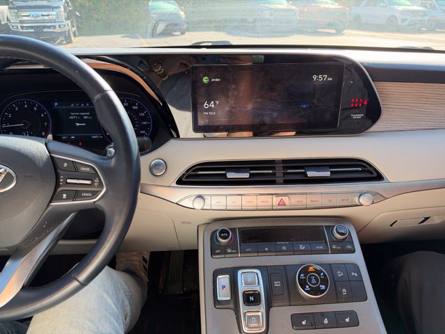 Used 2022 Hyundai Palisade SEL w/ 8P Bench Seat Package AWD/4WD image 8