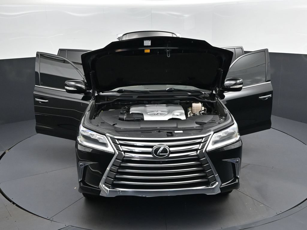 Used 2017 Lexus LX 570 4WD image 54