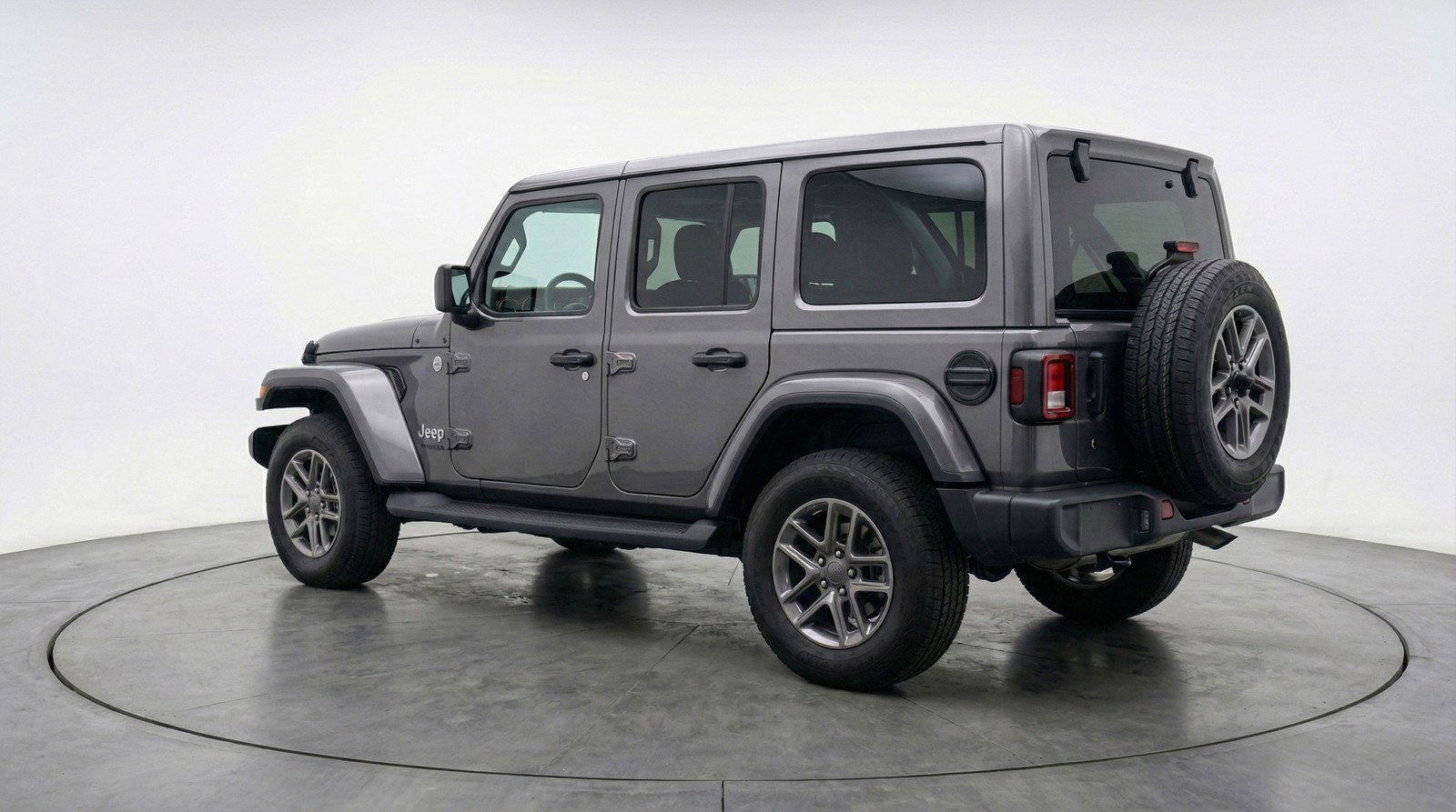 Used 2025 Jeep Wrangler Sport S image 6