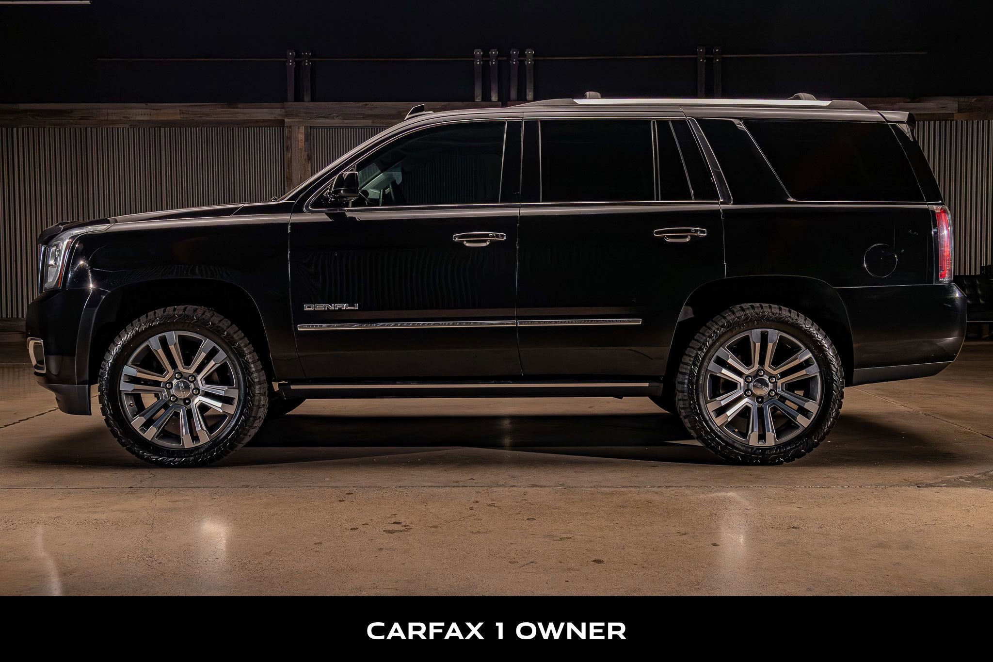 Used 2018 GMC Yukon Denali w/ Denali Ultimate Package AWD/4WD image 5