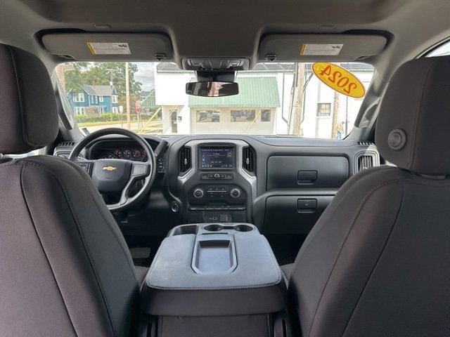 Used 2024 Chevrolet Silverado 2500 Custom w/ Z71 Off-Road Package image 39