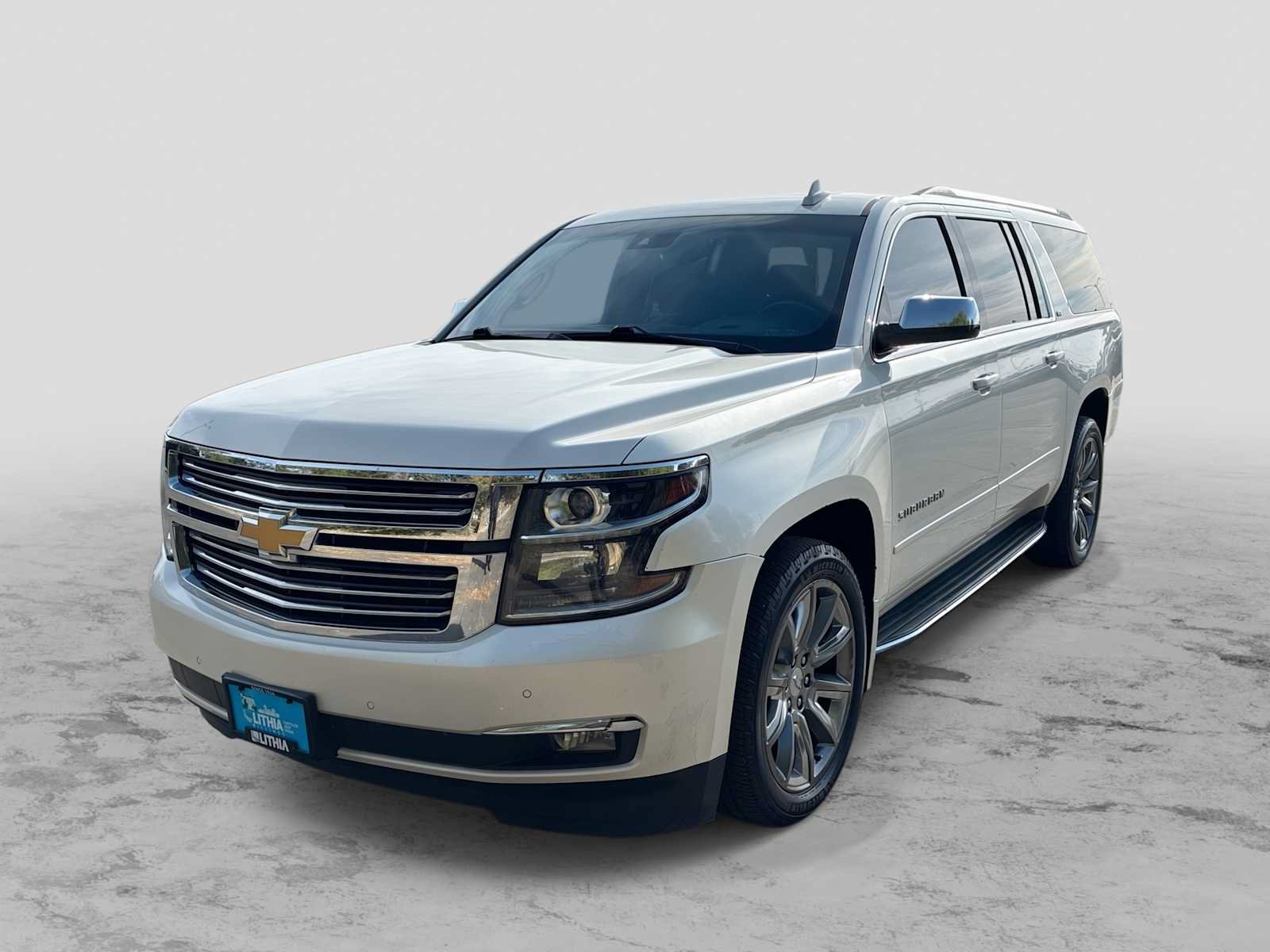 Used 2015 Chevrolet Suburban LTZ AWD/4WD image 1