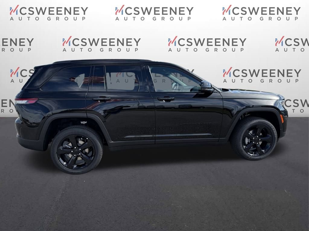 New 2025 Jeep Grand Cherokee Altitude image 6