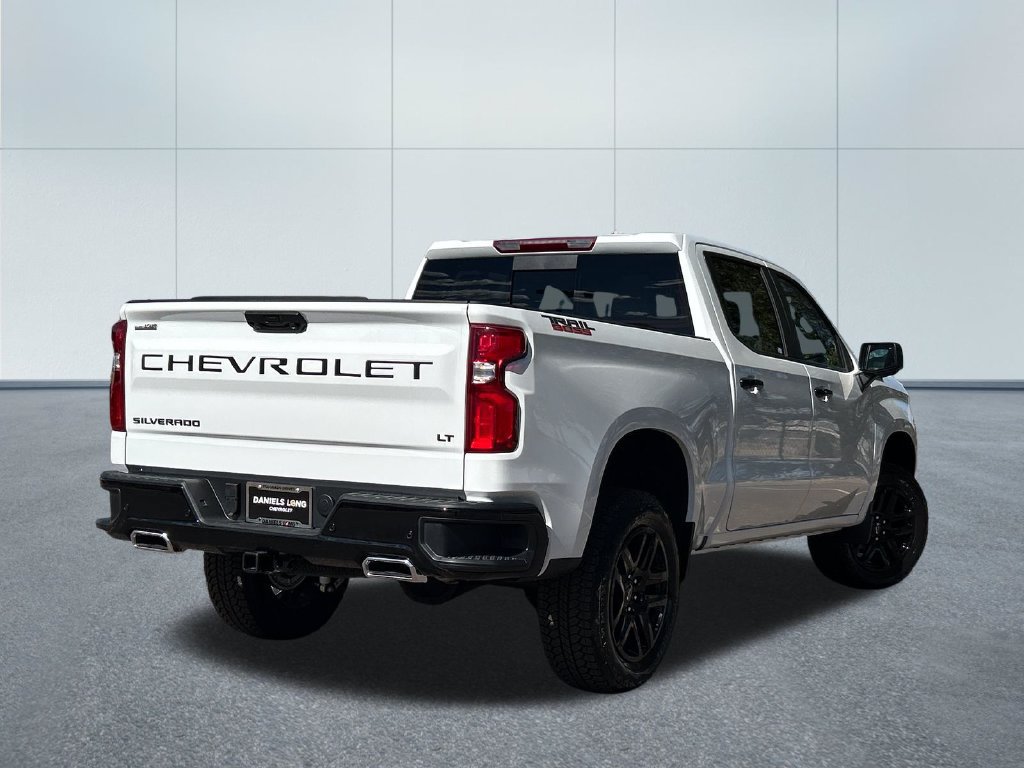 New 2026 Chevrolet Silverado 1500 LT Trail Boss w/ Safety Package AWD/4WD image 2